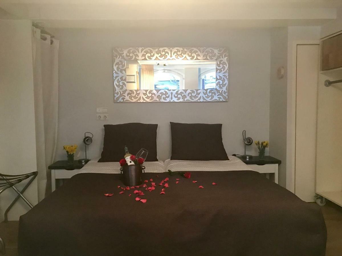 Amsterdam Appartment In The Centre Of อัมสเตอร์ดัม ภายนอก รูปภาพ